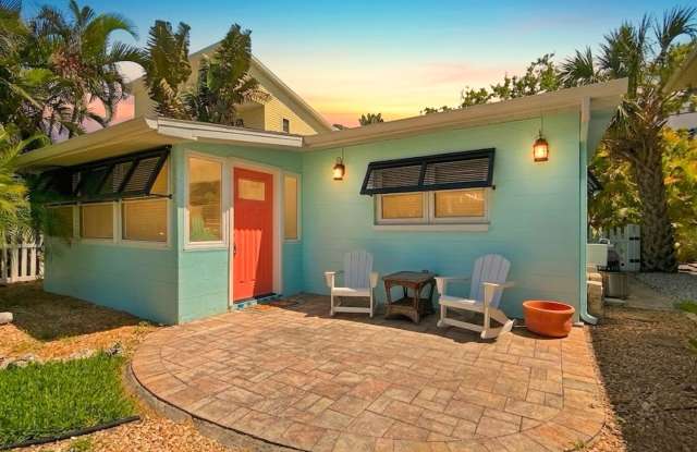 Hidden Gem on One of Madeira Beach's Most Private Streets photos photos