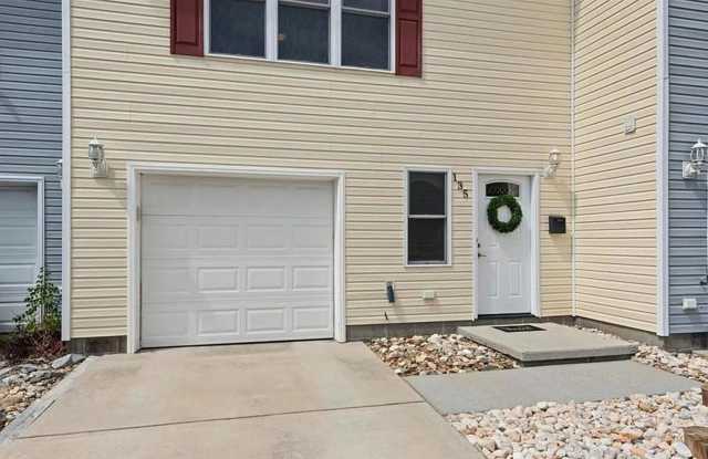 135 S. Comanche Cluster photos photos