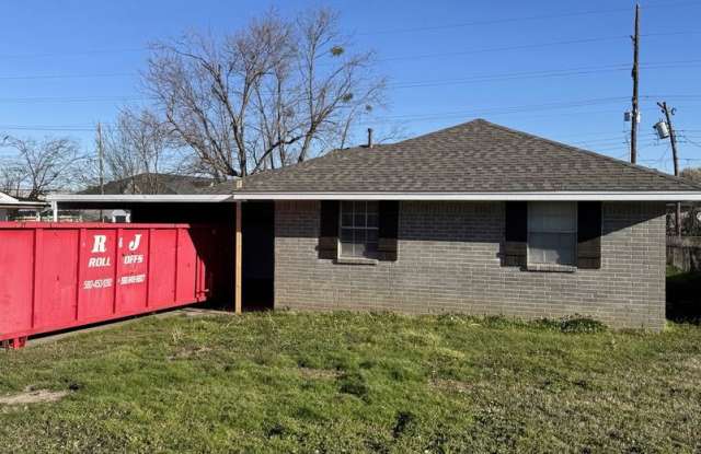 In Town 3 Bedroom 1 Bath House photos photos