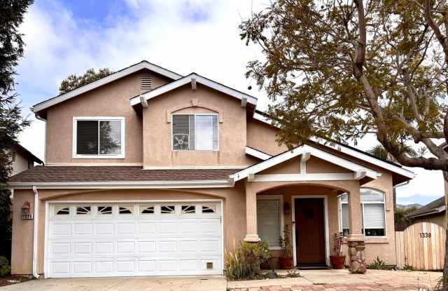 Spacious Home in the sought after The Arbors Neighborhood! photos photos