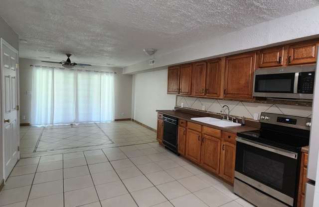 Beautifully Updated Condo in the highly sought area of Fairfield Glade * available for 6 months* Gallery 3
