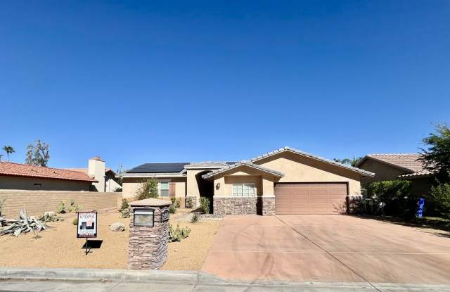 AVAILABLE NOW! GORGEOUS 4 Bedroom 2 Bathroom Home in Palm Desert! photos photos AVAILABLE NOW! GORGEOUS 4 Bedroom 2 Bathroom Home in Palm Desert! photos photos