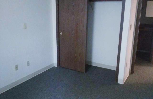 Oakhaven - 115 West Ogden Avenue, Nampa, ID 83651