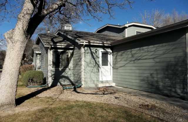 Comfortable 2-Bedroom Townhome in Fort Collins photos photos Comfortable 2-Bedroom Townhome in Fort Collins photos photos