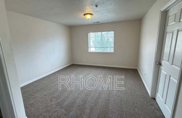 1656 W Westbury Way Gallery 4