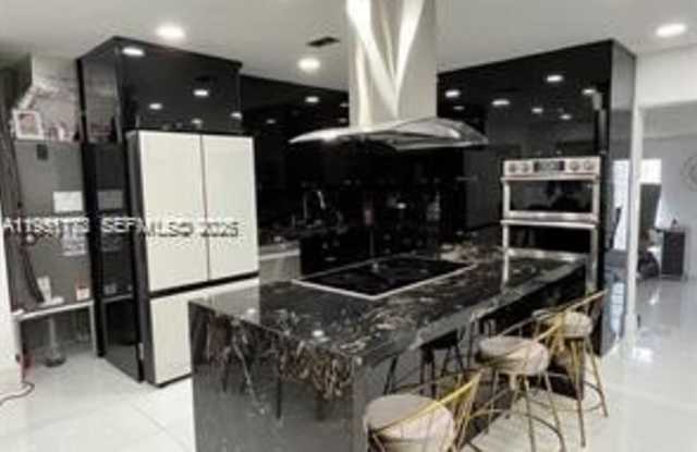 6190 W 14th Ave photos photos