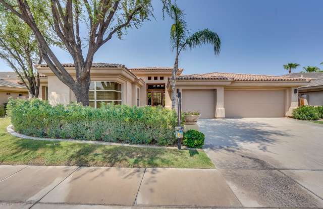 7458 E SIERRA VISTA Drive Gallery 2