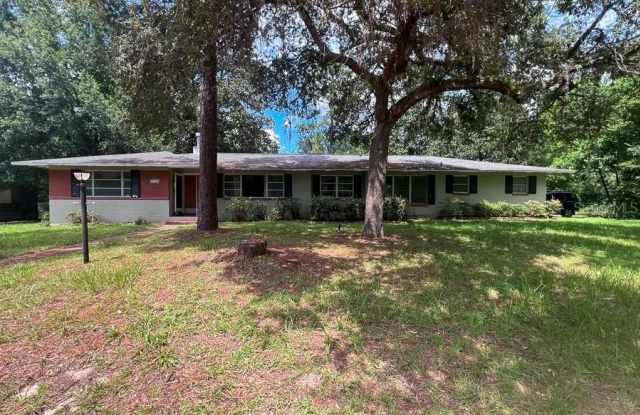 3706 SW 2ND PLACE photos photos