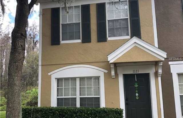 1121 KENNEWICK COURT - 1121 Kennewick Court, Wesley Chapel, FL 33543