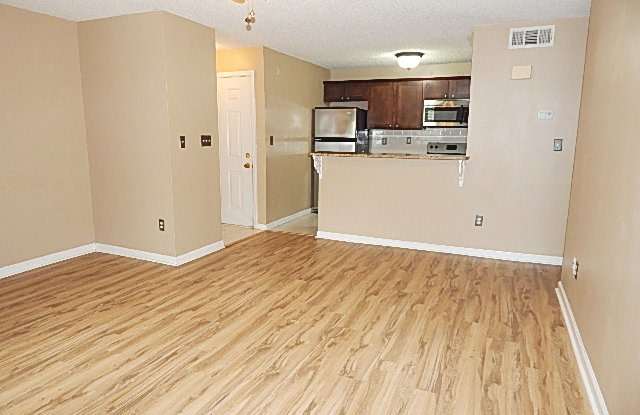 419 Granville Ct Gallery 2
