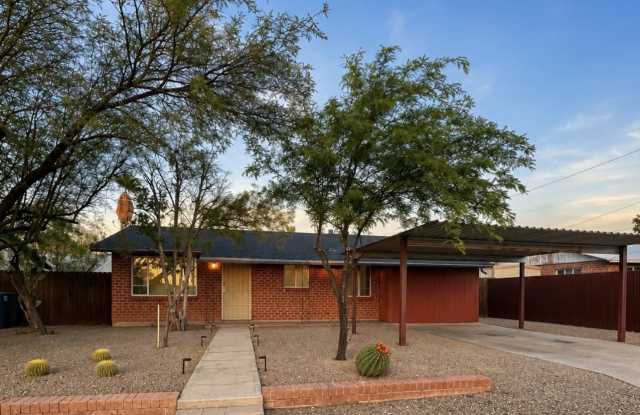 2308 N Richey Blvd - 2308 North Richey Boulevard, Tucson, AZ 85716
