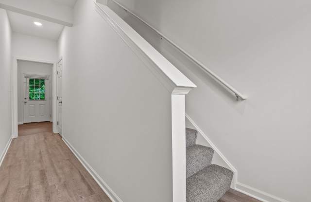 Newly built 3BR/2.5Bath Townhouse for rent in Hampden Township /Cumberland Valley School District Gallery 2