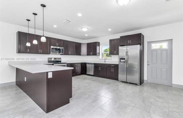 2360 NW 14th Street 0, Fort Lauderdale, FL 33311 photos photos