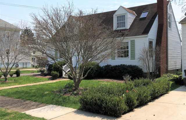 105 Sunnyside Dr Gallery 3