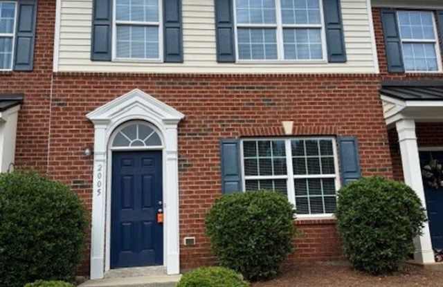 2005 Clear Creek Court - 2005 Clear Creek Court, Gastonia, NC 28056