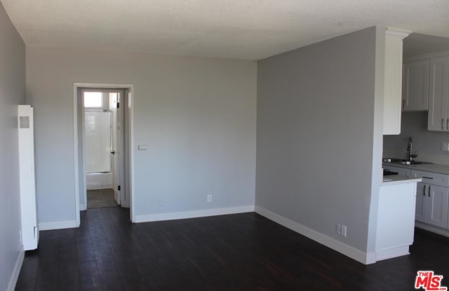 1220 North VAN NESS Avenue - 1220 Van Ness Avenue, Los Angeles, CA 90038
