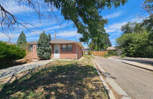 1433 Anita Street photos photos