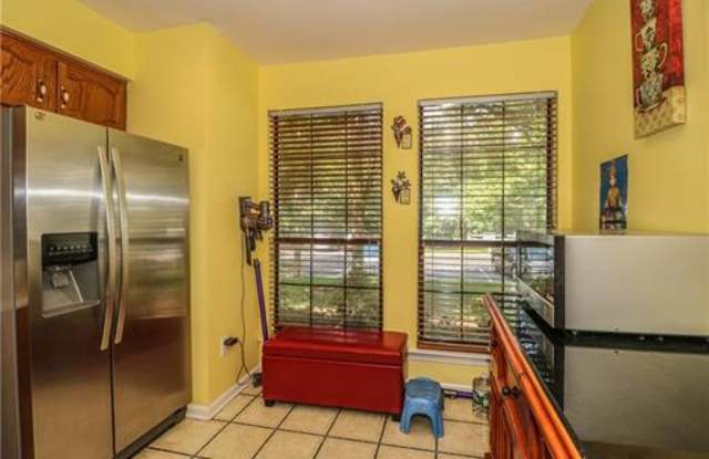 2502 Cricket Circle Gallery 4