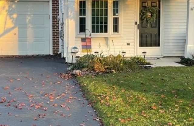 5 FIELDCREST Drive Gallery 3