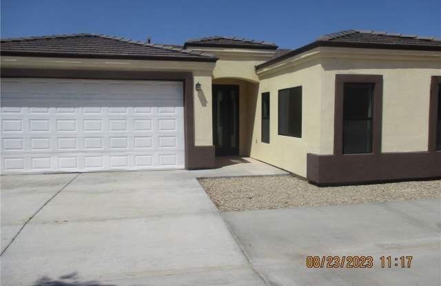 3535 McCormick Boulevard - 3535 McCormick Boulevard, Bullhead City, AZ 86429