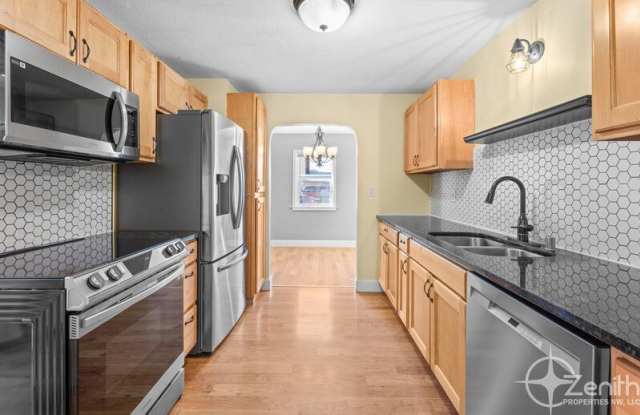 427 I ST - 427 I Street, Washougal, WA 98671 427 I ST - 427 I Street, Washougal, WA 98671