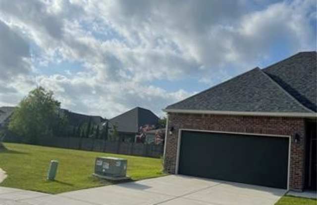 537 EAGLE Loop Gallery 2