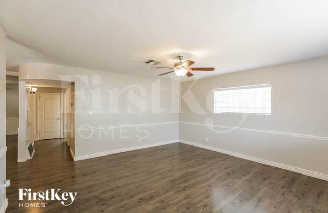 1822 North 21st Place Gallery 4