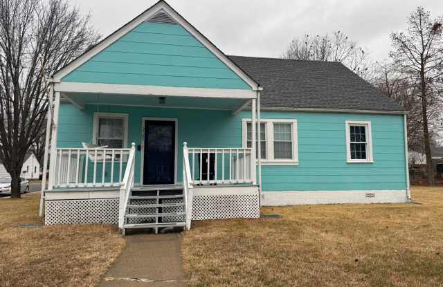 2709 Clingman St, Hopewell, VA 23860 photos photos