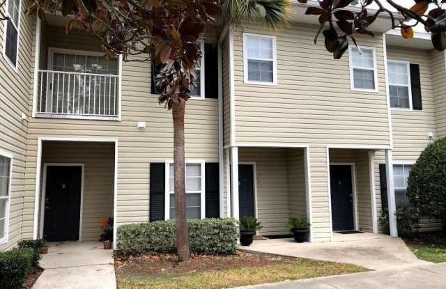 4988 NW 43RD AVENUE photos photos