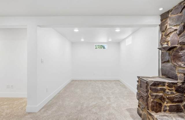 82 Hodges Ct Gallery 2