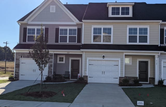 8127 Sheffield Dr - 8127 Sheffield Drive, Lake Norman of Catawba, NC 28682