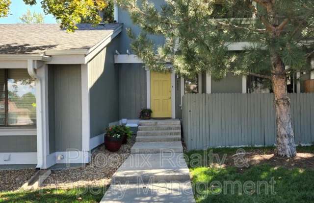 8986 Carr Street photos photos