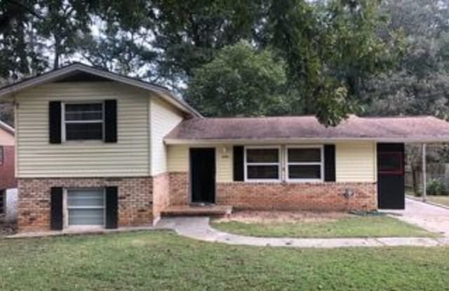2299 Dorsey Avenue - 2299 Dorsey Avenue, East Point, GA 30344