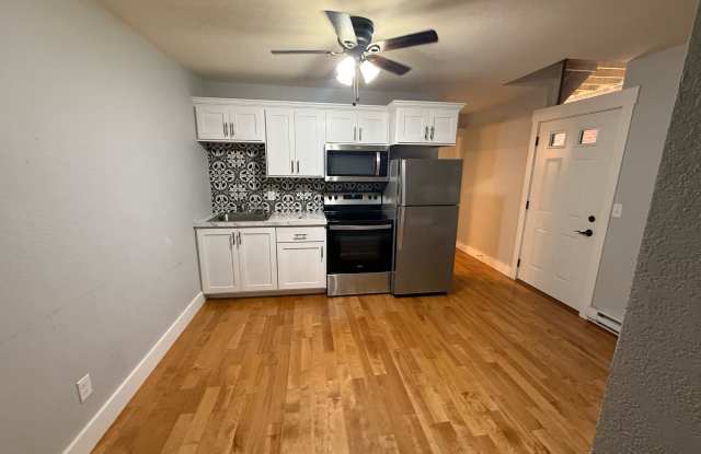 270 W. 17th St#14 photos photos