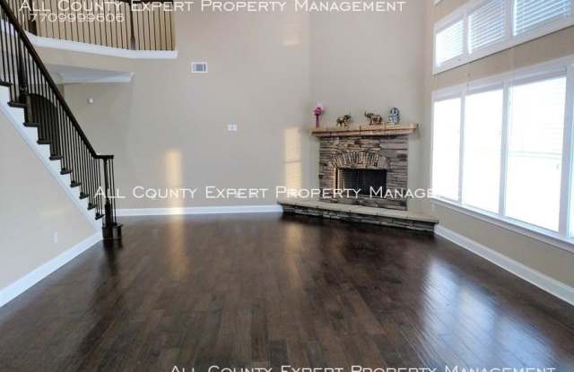 5395 Northview Lake Gallery 2