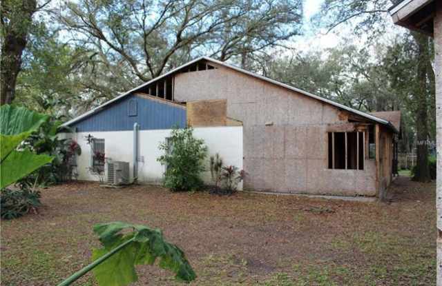 9611 Hidden Oaks Circle Gallery 4