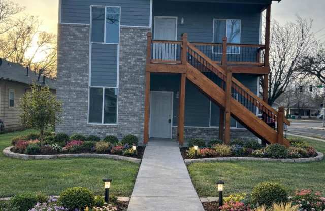 155 North Poplar Avenue photos photos