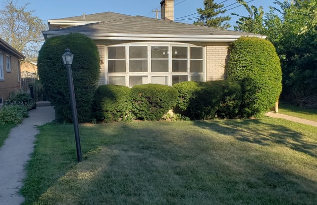 7215 North Karlov Avenue - 7215 Karlov Avenue, Lincolnwood, IL 60712