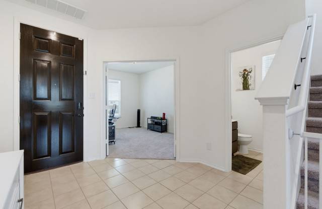 Half Off First  Month's Rent ! Gallery 3