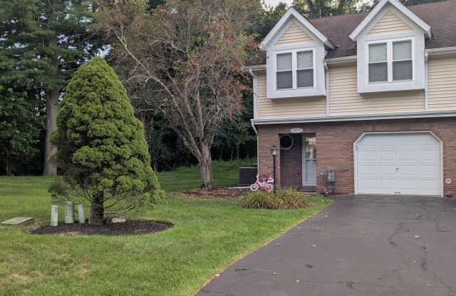 4039 Chaucer Place photos photos