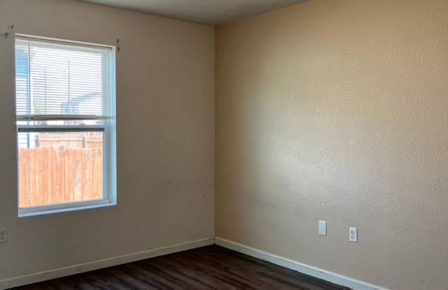 3 Bedroom 2 Bathroom home Gallery 4