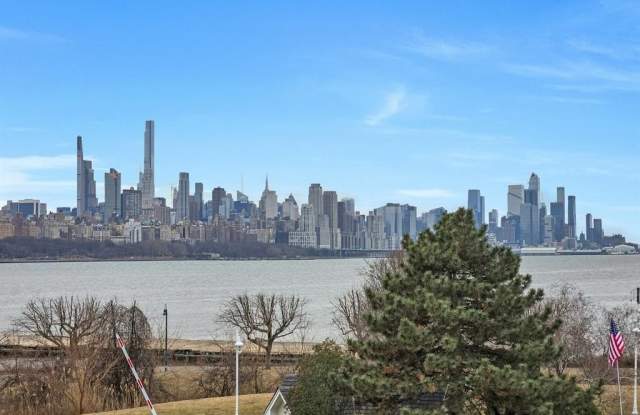 229 The Promenade photos photos
