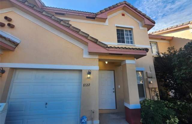 8722 SW 21ST CT photos photos