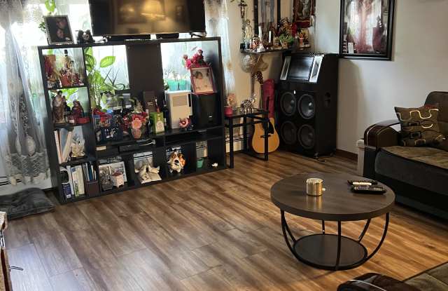 10536 East Touhy Avenue photos photos