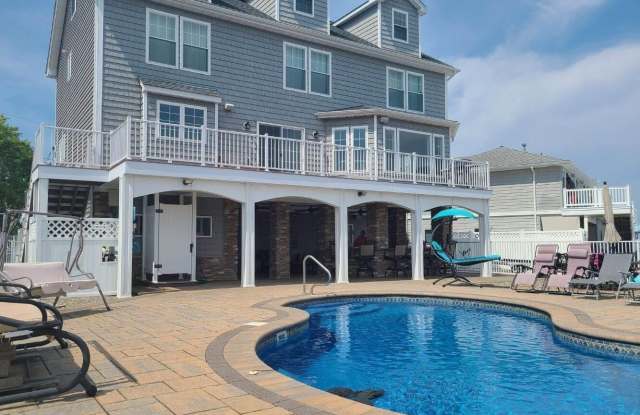 34 Harborside Drive E Gallery 2