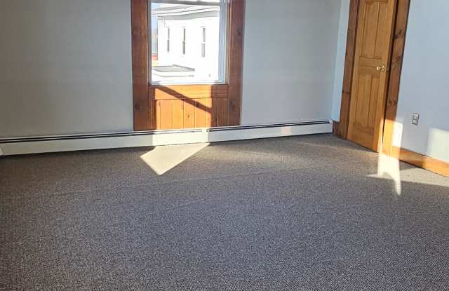 204 High Street - 2 photos photos