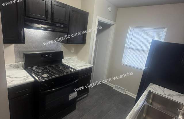 Newly Renovated 2-Bedroom • 1-Bathroom Home photos photos