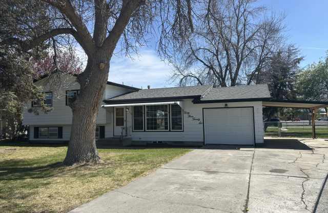 3326 Winchell - 3326 Winchell Lane, Billings, MT 59102