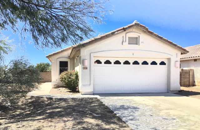 Nice 3Bdrm & 2b home in The Upper Bluffs Gallery 1
