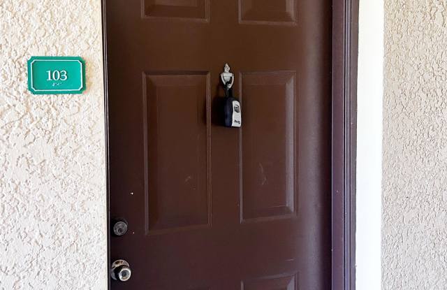191 SW Palm Dr., Apt 103 Gallery 2